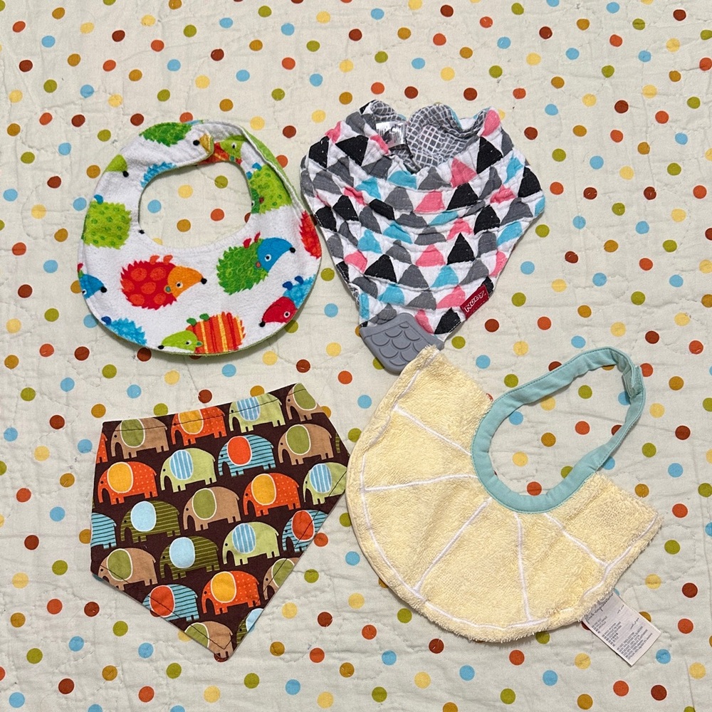 Colorful Print Baby Bib Set